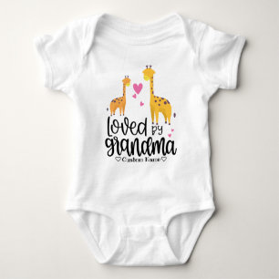Niedliche Giraffen - Von Oma geliebt Baby Strampler