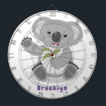 Niedliche glückliche koala schwingende Cartoon-Abb Dartscheibe<br><div class="desc">Dieser niedliche koala koala genießt einen leckeren Snack und winkt hallo. Gezeichnet in Cartoon-Illustration Stil.</div>