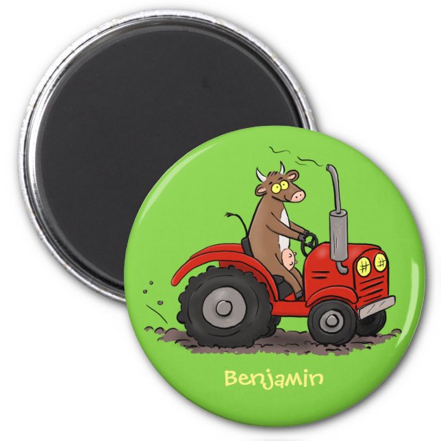 Niedliche glückliche Kuh, die einen roten Traktor- Magnet (Vorne)