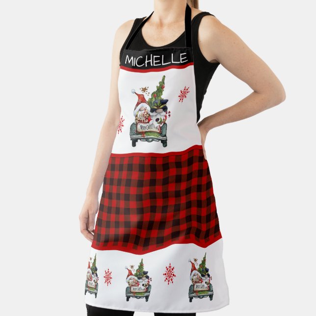 Niedliche Gnome bringen Zuhause zum Weihnachtsbaum Schürze (InSitu)