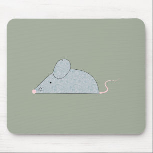 Niedliche graue Maus mit rosa Schwanz und Nase Mousepad