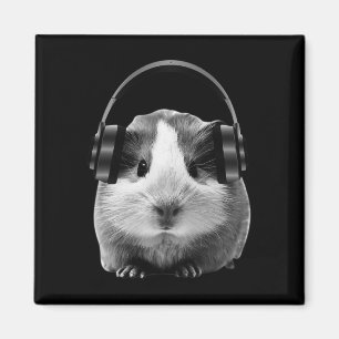 Niedliche Guinea Schweinezuhören bis Dubstep Magnet