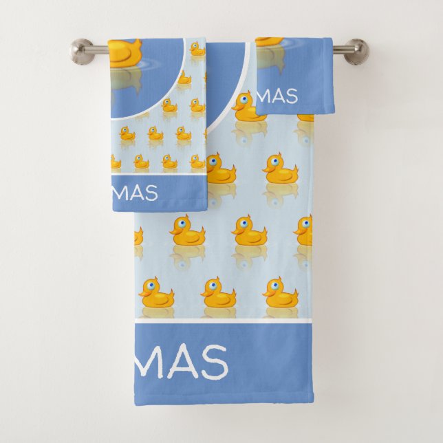 Niedliche Gummiente mit Ihrem Namen Badhandtuch Set (Insitu)