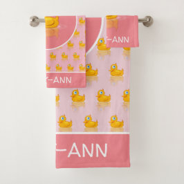Niedliche Gummiente mit Ihrem Namen Badhandtuch Set