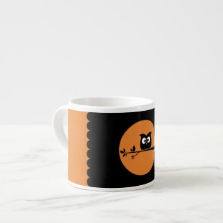 Niedliche Halloween-Eule + kundengebundene Espressotasse