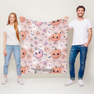 Niedliche Halloween Pumpkins & Ghosts auf rosa Nah Fleecedecke