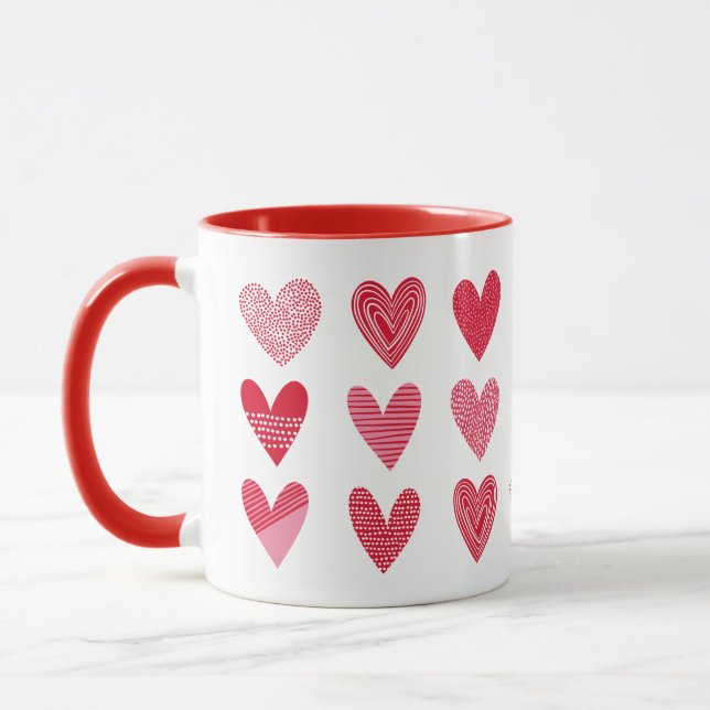 Niedliche Herzen in Rosa und Rot Tasse (Links)