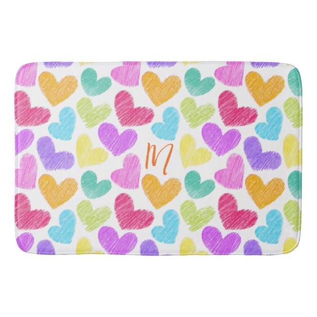Niedliche Herzpastel Valentine Liebe Monogramm Badematte (Vorderseite)