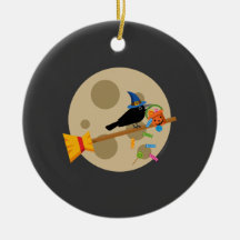 Niedliche Hexenschnecke auf einem Brotspreißlöffel