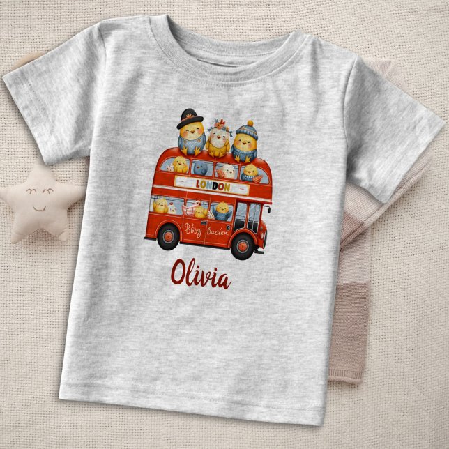 Niedliche Hühner im Londoner Doppelstockbus Baby T-shirt (Von Creator hochgeladen)