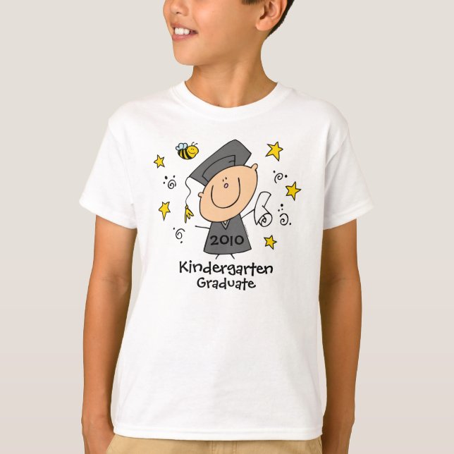 Niedliche Jungen-Absolvent-Gewohnheit T-Shirt (Vorderseite)