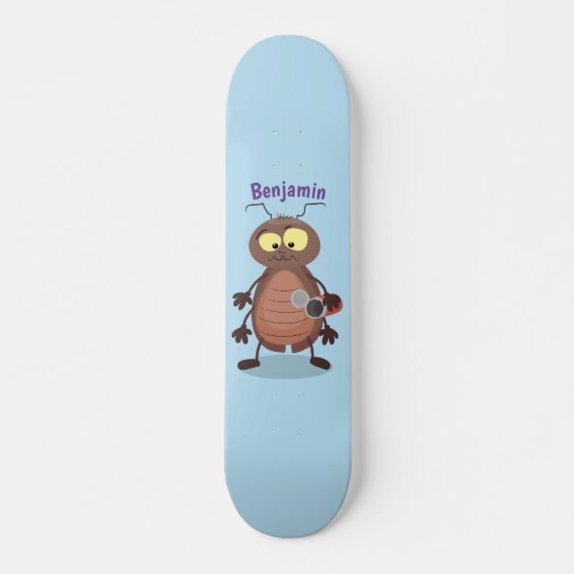 Niedliche Kakerlakenfigur Skateboard (Vorne)