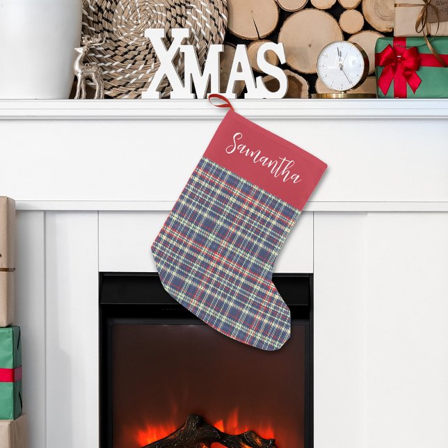 Niedliche Kalligrafie Script Navy Blue Kariert Pat Kleiner Weihnachtsstrumpf (Classic Christmas holiday Navy Blue plaid pattern stockings. )