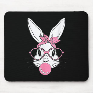 Niedliche Kaninchengesicht mit Bandana Heart Gles Mousepad