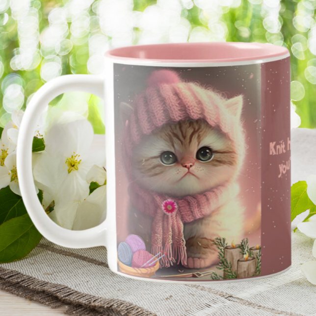 Niedliche Katze in rosa Strick Hut Garn Personalis Zweifarbige Tasse (Von Creator hochgeladen)