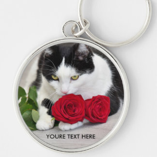 Niedliche Katze mit rote Rose Schlüsselanhänger