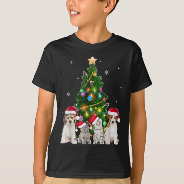 Niedliche Katze und Hund Weihnachtsbaum Katze Love T-Shirt (Vorderseite)