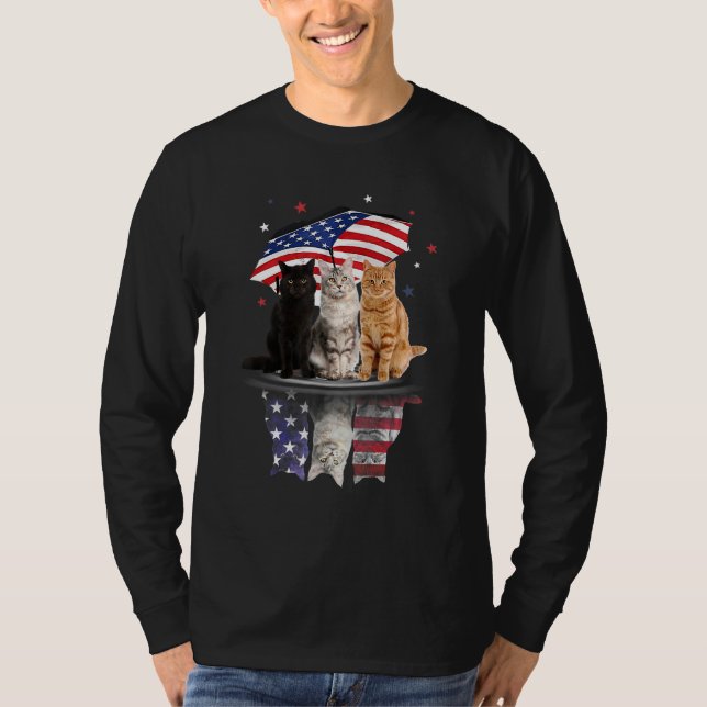 Niedliche Katzen unter amerikanischem Regenschirm, T-Shirt (Vorderseite)