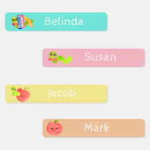 Niedliche Kennzeichnung von Schulkindern