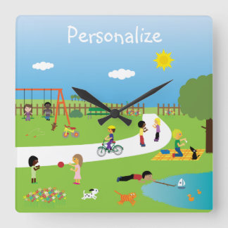 Niedliche Kinder und Tiere im Park Quadratische Wanduhr