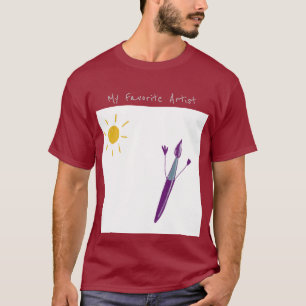 Niedliche Kinderarbeit am T - Shirt eines roten Ma