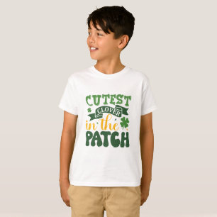 Niedliche Klee am Patch St. Patrick's Day T-Shirt