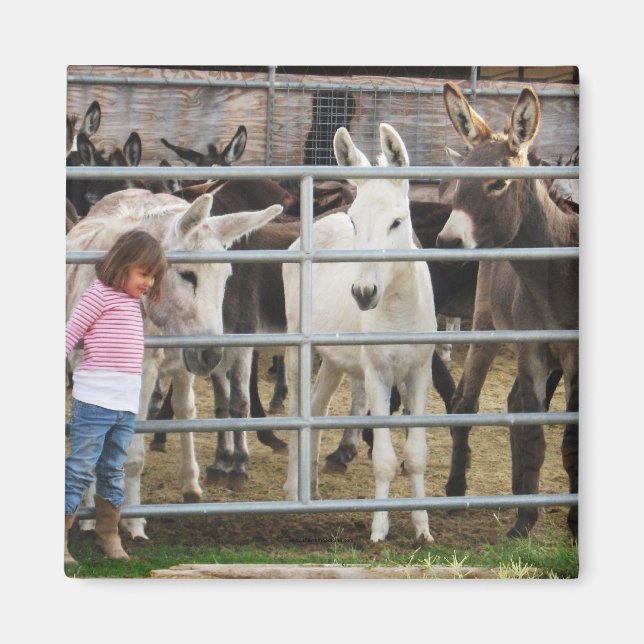 Niedliche kleine Mädchen und Esel Magnet (Vorne)