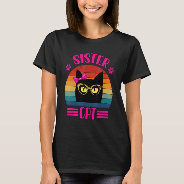 Niedliche kleine Schwester Katze mit Leopardenbril T-Shirt (Vorderseite)