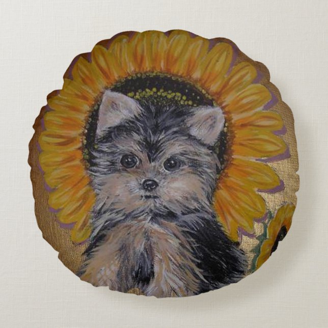 Niedliche kleine Yorkie und Sonnenblumen Rundes Kissen (Vorderseite)
