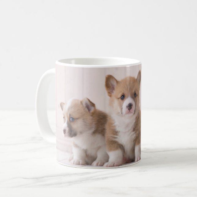 Niedliche Kleintiere | 3 Baby Corgis Kaffeetasse (Vorderseite Links)