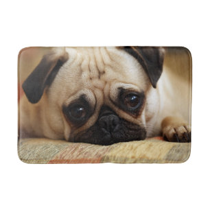 Niedliche Kleintiere Baby Mops Puppy Badematte