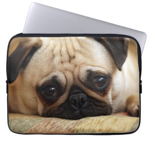 Niedliche Kleintiere   Baby Mops Puppy Laptopschutzhülle