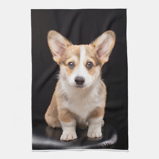Niedliche Kleintiere | Corgi Puppy Stehend Tal Geschirrtuch (Vertikal)