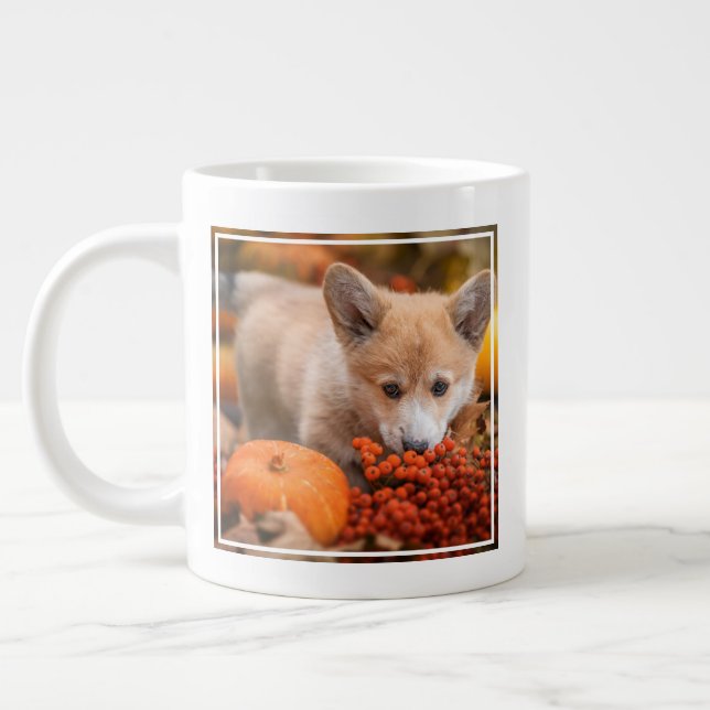 Niedliche Kleintiere | Corgi Welpe im Herbst Jumbo-Tasse (Links)