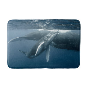 Niedliche Kleintiere Humpback Whale Calf Badematte