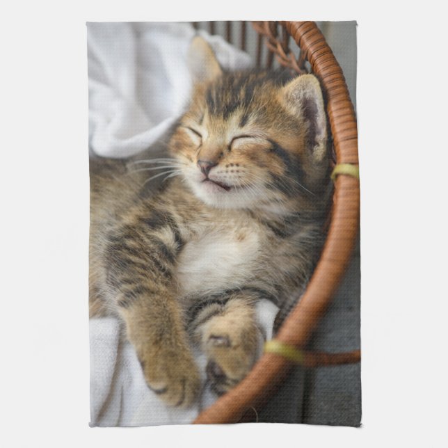 Niedliche Kleintiere | Niedlicher Tabby Cat Sleepi Geschirrtuch (Vertikal)