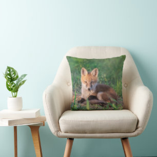 Niedliche Kleintiere Red Fox Kit Relaxen Kissen
