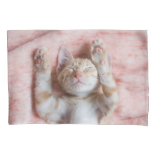 Niedliche Kleintiere   Tiny Orange Striped Kitten Kissenbezug