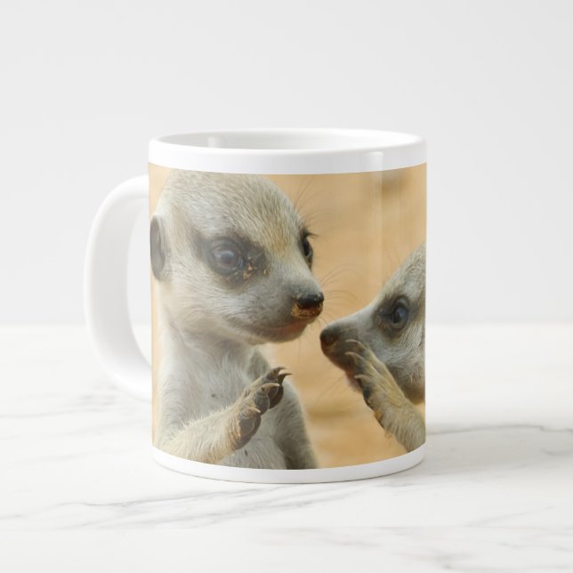 Niedliche Kleintiere | Zwei junge Meerkats Jumbo-Tasse (Vorderseite Links)