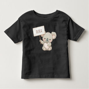 Niedliche Koala mit Namensschild Kleinkind T-shirt