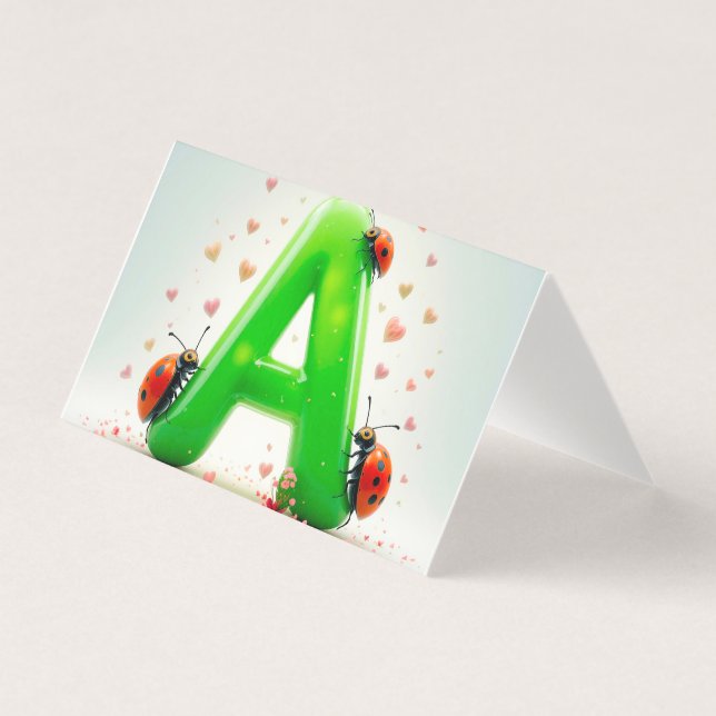 Niedliche Ladybugs auf dem Alphabet-Brief A (Vorderseite)