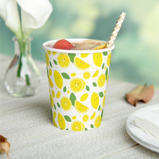 Niedliche Lemonen Pappbecher (In Situ)