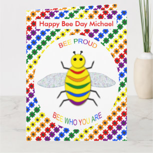 Niedliche LGBT Bee Proud Rainbow und Blume Geburts Karte