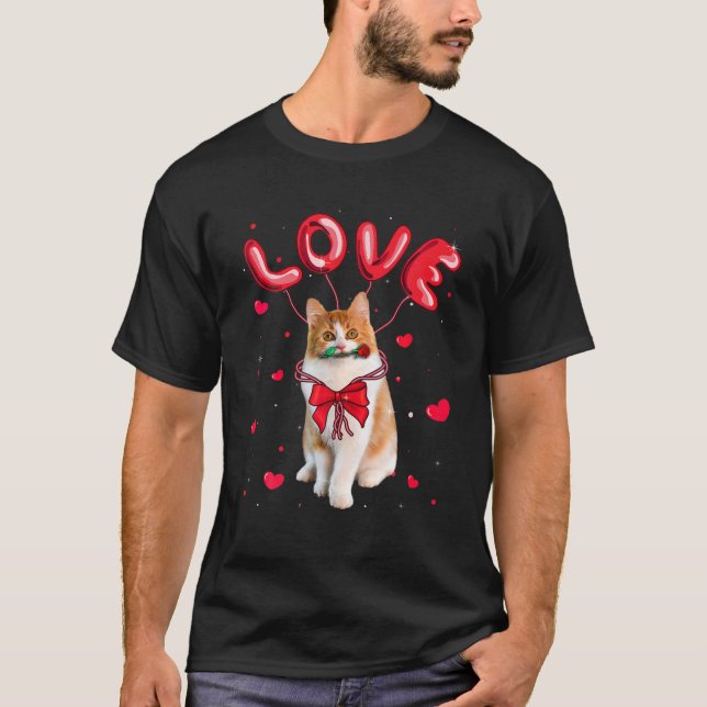 Niedliche Liebe Munchkin Katze Valentine T-Shirt (Vorderseite)