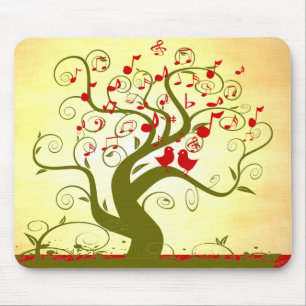 Niedliche Liebesvögel singen Swirl Tree MousePad