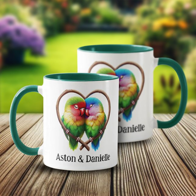 Niedliche Lovebirds Kuddeln in einem herzförmigen  Tasse (Lovebirds in Heart-Shaped Branch 2 Two-Tone Mugs Cover Photo)