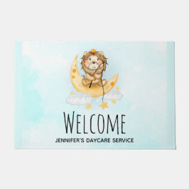 Niedliche Löwenfischerei auf dem Mond Fußmatte