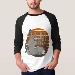Niedliche lustige Katze, die Yoga macht. lustiges T-Shirt