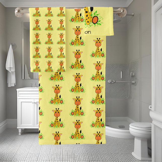 Niedliche lustige Kindergiraffe, maßgeschneidert Badhandtuch Set (Von Creator hochgeladen)