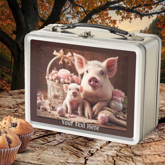 Niedliche Mama und Kinderschweine Metall Brotdose (Lunch Box featuring a fantasy image of a pig mom with child. Beautiful for any animal lover.)